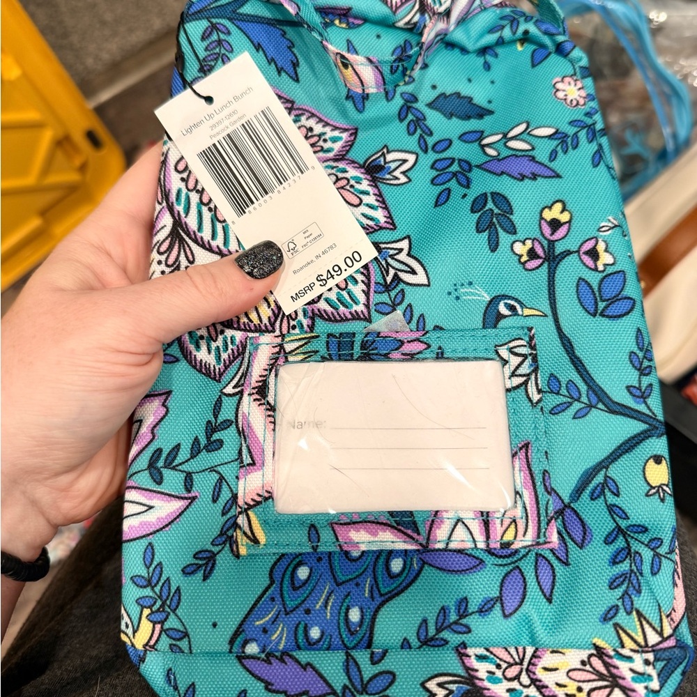 Vera Bradley - Peacock garden - lighten up lunch bunch bag